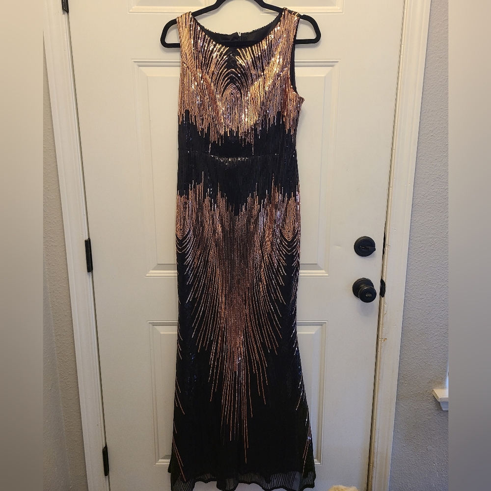 Gorgeous black and rose gold sequin dress. Size L.